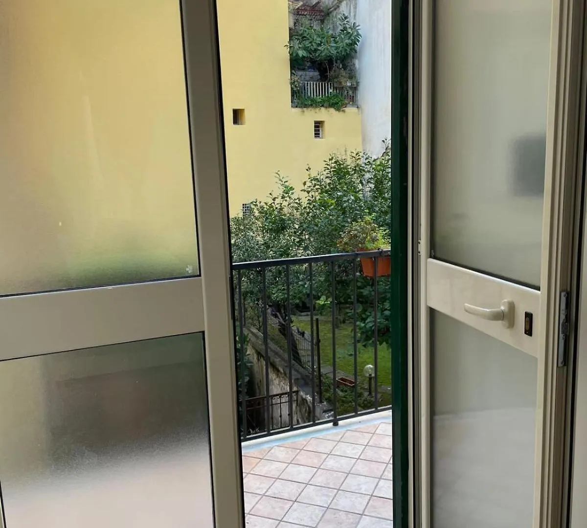 Nabi Suite Riviera Naples Apartment