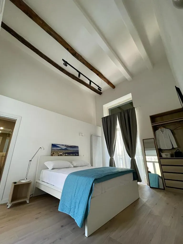 Nabi Suite Riviera Naples 0*,